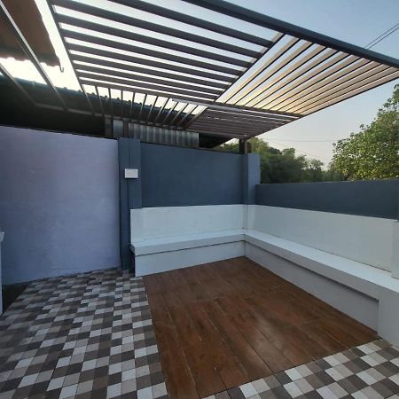 הוילה לונבלה Nazrana 2Bhk מראה חיצוני תמונה