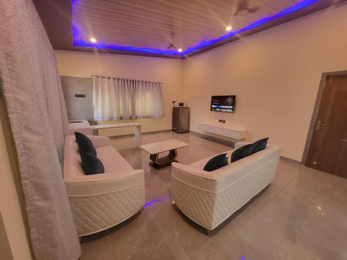 הוילה לונבלה Nazrana 2Bhk מראה חיצוני תמונה